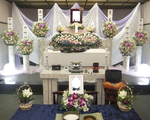 横浜市南部斎场 1日葬 | 神奈川県相模原市の低価格で充実の葬仪なら