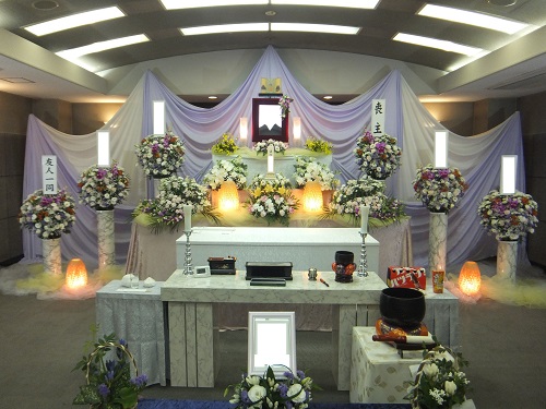 南多摩斎场 家族葬 | 神奈川県相模原市の低価格で充実の葬仪なら